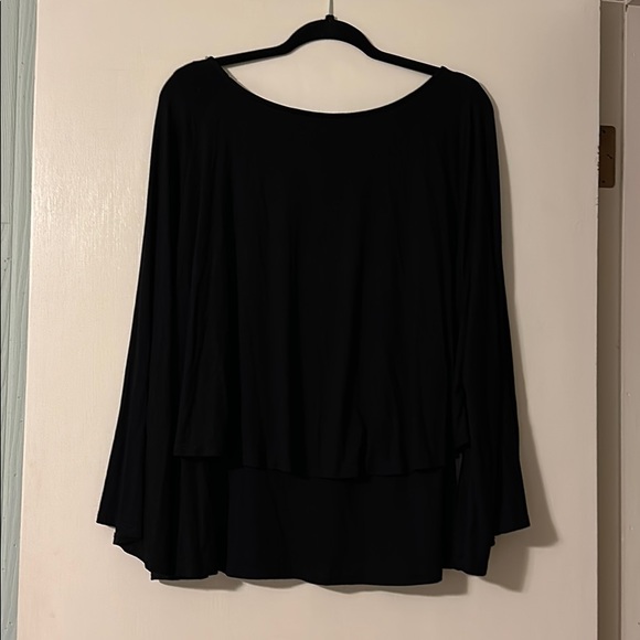 Top - Picture 2 of 2